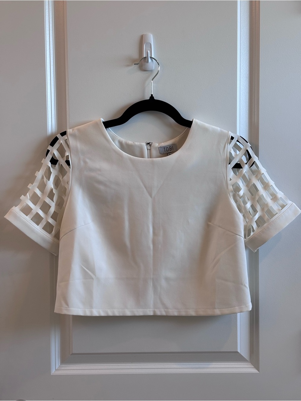 Tobi White Short Sleeve Lattice Cutout Crop Top